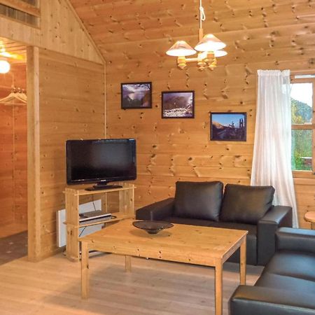 Amazing Home In Vallavik With House Sea View Vangsbygd Exteriér fotografie